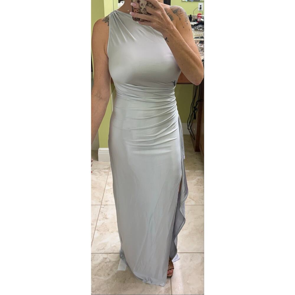 OYS One Shoulder Satin High Split Wedding Maxi Formal silver dress NWT Medium - Picture 2 of 5